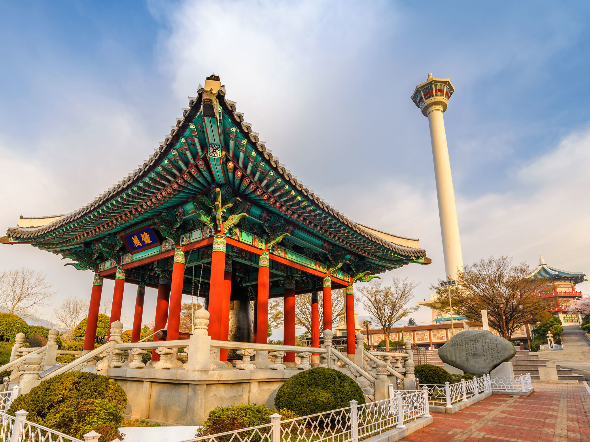 https://mdw-travel-data-us-east-1.s3.amazonaws.com/img/country/South-Korea/Busan-Museum/img_01.jpg