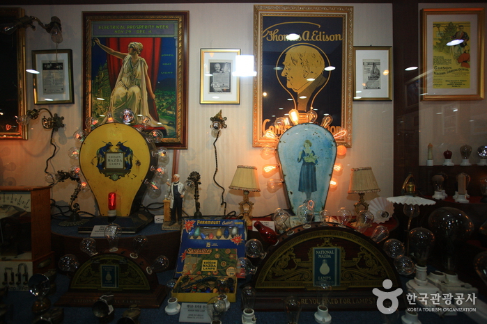 https://mdw-travel-data-us-east-1.s3.amazonaws.com/img/country/South-Korea/Charmsori-Gramophone-and-Edison-Science-Museum/img_00.jpg