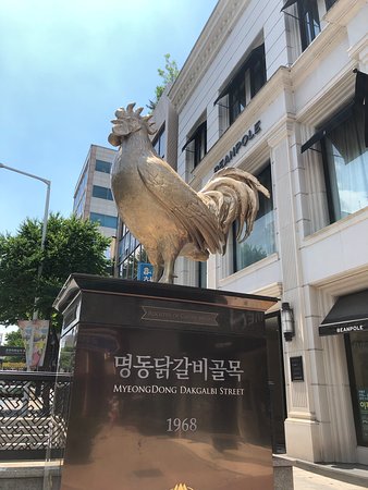 https://mdw-travel-data-us-east-1.s3.amazonaws.com/img/country/South-Korea/Chuncheon-Myeongdong-Street/img_03.jpg