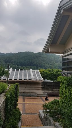 https://mdw-travel-data-us-east-1.s3.amazonaws.com/img/country/South-Korea/Chungju-Museum/img_02.jpg