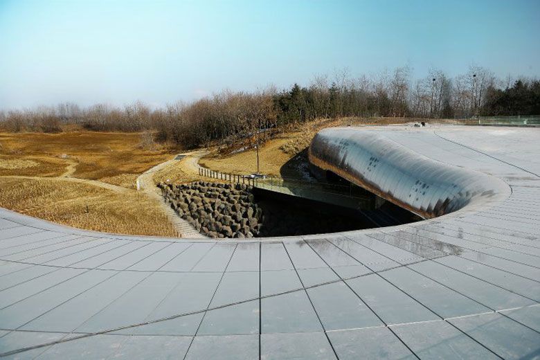 https://mdw-travel-data-us-east-1.s3.amazonaws.com/img/country/South-Korea/Daejeon-Prehistory-Museum/img_03.jpg
