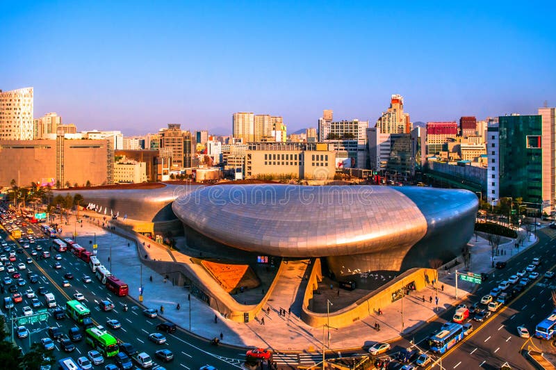 https://mdw-travel-data-us-east-1.s3.amazonaws.com/img/country/South-Korea/Dongdaemun-Design-Plaza/img_01.jpg