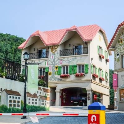 https://mdw-travel-data-us-east-1.s3.amazonaws.com/img/country/South-Korea/Edelweiss-Swiss-Theme-Park/img_03.jpg