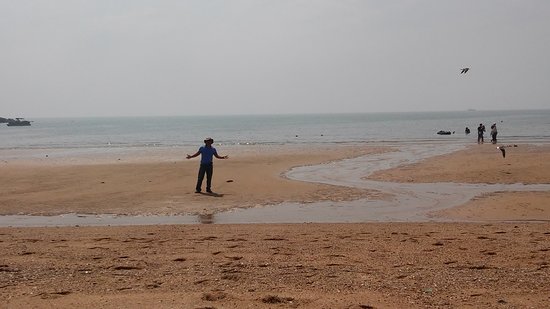 https://mdw-travel-data-us-east-1.s3.amazonaws.com/img/country/South-Korea/Eurwangni-Beach/img_01.jpg