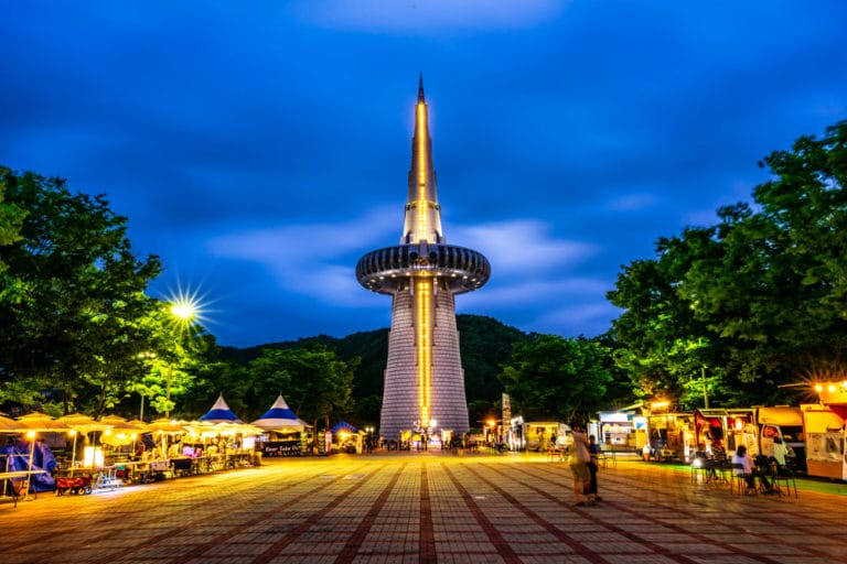 https://mdw-travel-data-us-east-1.s3.amazonaws.com/img/country/South-Korea/Expo-Park-Daejeon/img_01.jpg