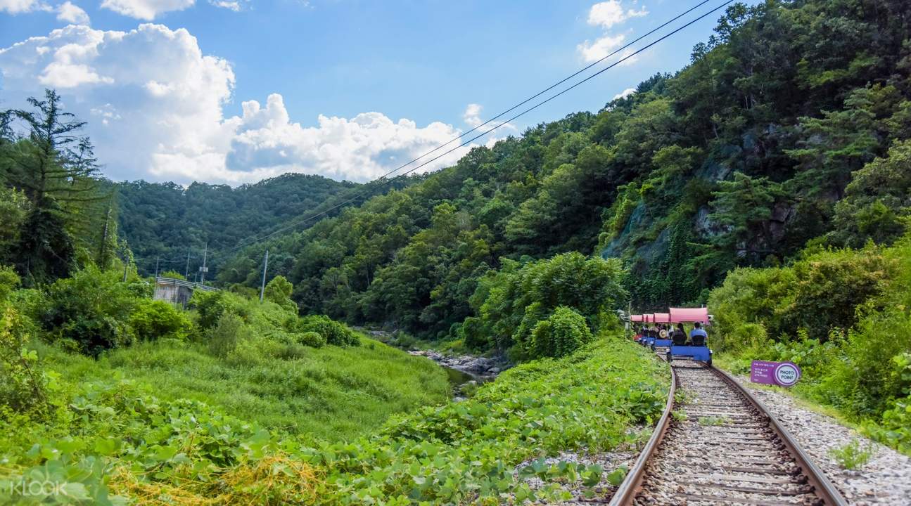 https://mdw-travel-data-us-east-1.s3.amazonaws.com/img/country/South-Korea/Gangchon-Railbike/img_01.jpg