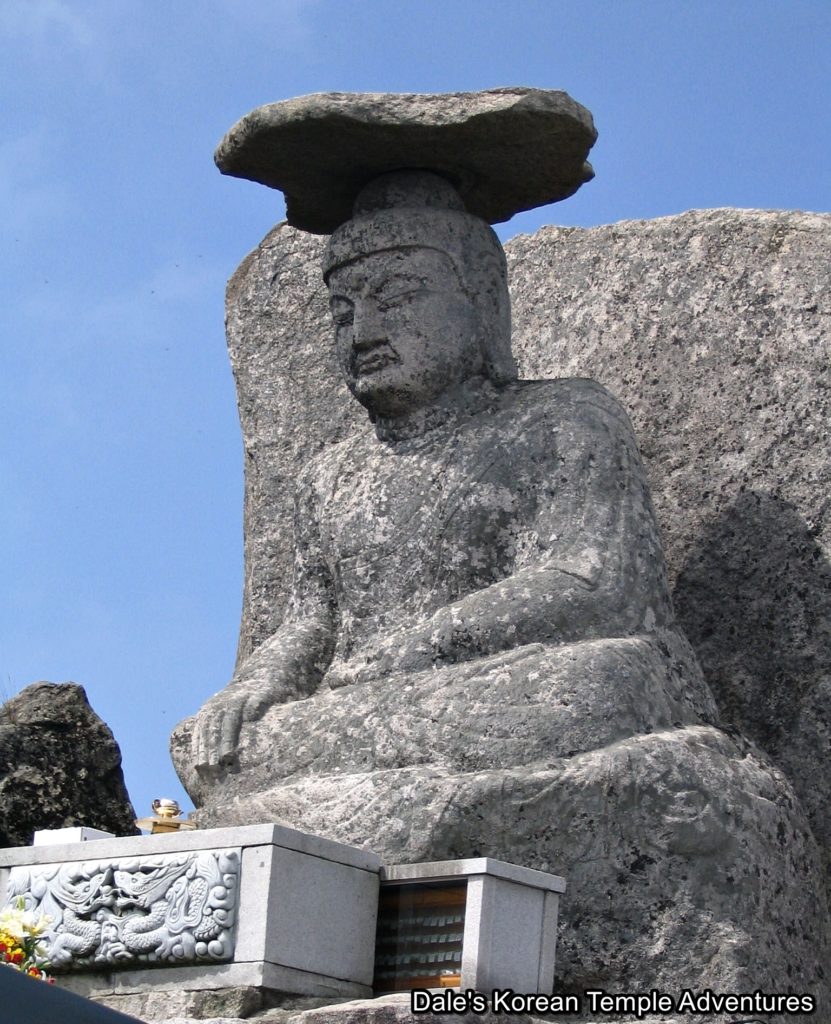 https://mdw-travel-data-us-east-1.s3.amazonaws.com/img/country/South-Korea/Gatbawi-Rock/img_01.jpg