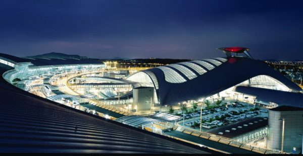https://mdw-travel-data-us-east-1.s3.amazonaws.com/img/country/South-Korea/Gimpo-Airport/img_00.jpg