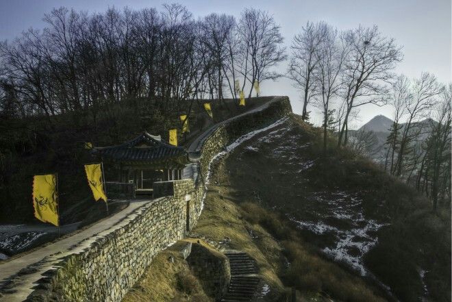 https://mdw-travel-data-us-east-1.s3.amazonaws.com/img/country/South-Korea/Gongsanseong-Fortress/img_03.jpg