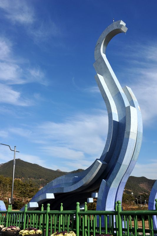 https://mdw-travel-data-us-east-1.s3.amazonaws.com/img/country/South-Korea/Goseong-Dinosaur-Museum/img_00.jpg