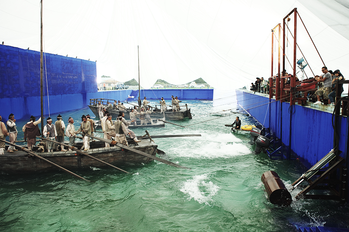 https://mdw-travel-data-us-east-1.s3.amazonaws.com/img/country/South-Korea/Goyang-Aqua-Fair/img_02.jpg