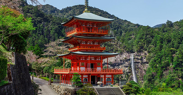 https://mdw-travel-data-us-east-1.s3.amazonaws.com/img/country/South-Korea/Gumi-Wangreungsa-Temple-Site/img_02.jpg