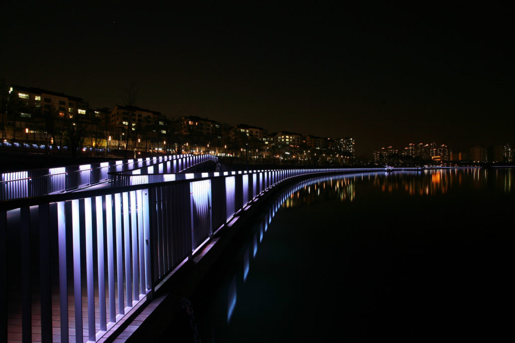 https://mdw-travel-data-us-east-1.s3.amazonaws.com/img/country/South-Korea/Gwangkyo-Lake-Park/img_00.jpg
