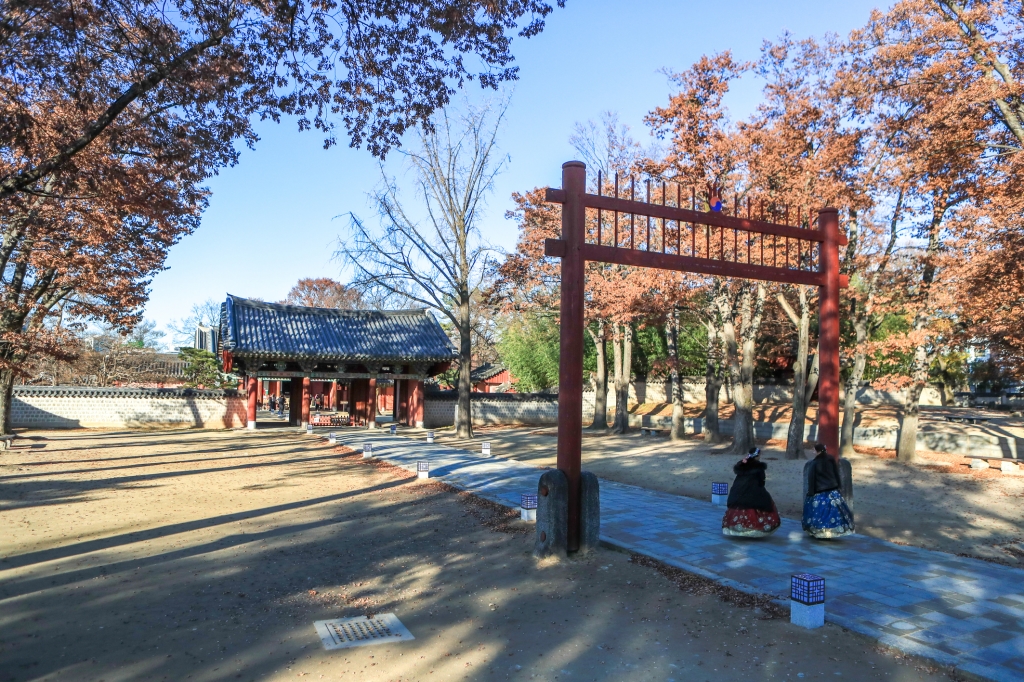 https://mdw-travel-data-us-east-1.s3.amazonaws.com/img/country/South-Korea/Gyeonggijeon-Shrine/img_01.jpg