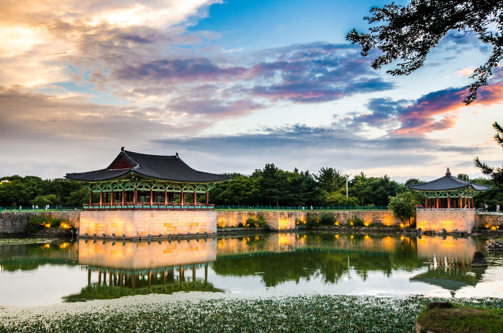 https://mdw-travel-data-us-east-1.s3.amazonaws.com/img/country/South-Korea/Gyeongju-Historic-Areas/img_01.jpg