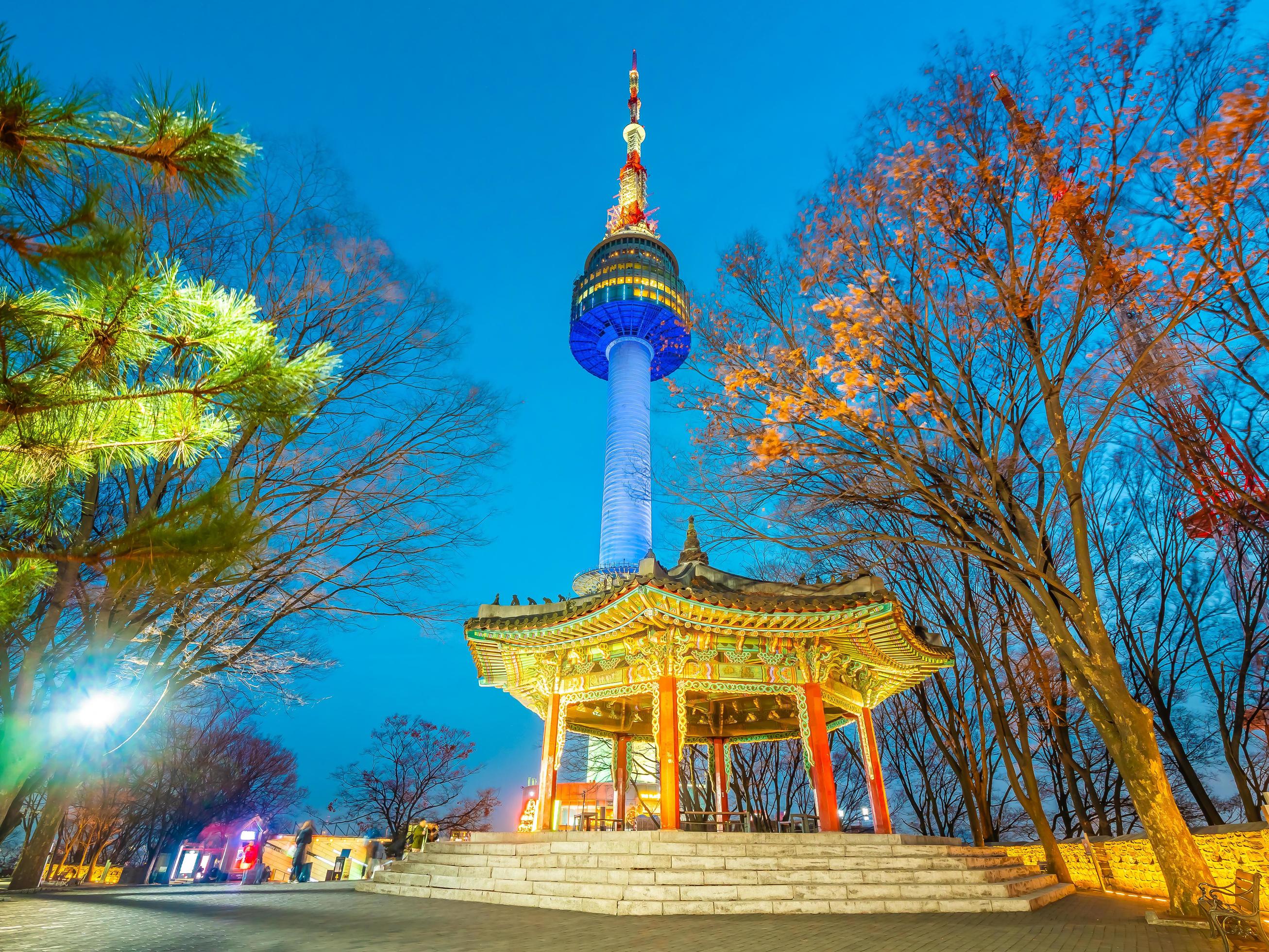 https://mdw-travel-data-us-east-1.s3.amazonaws.com/img/country/South-Korea/Gyeongju-Namsan-Mountain/img_03.jpg