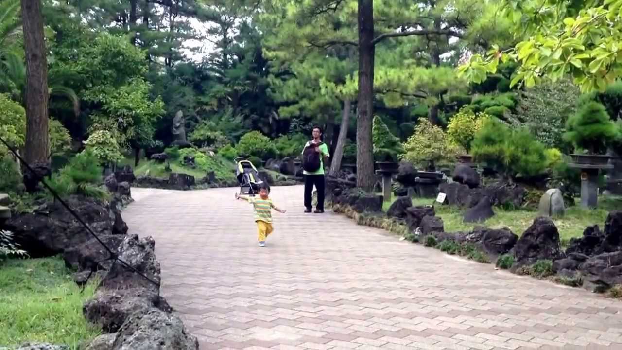 https://mdw-travel-data-us-east-1.s3.amazonaws.com/img/country/South-Korea/Hallim-Park/img_05.jpg