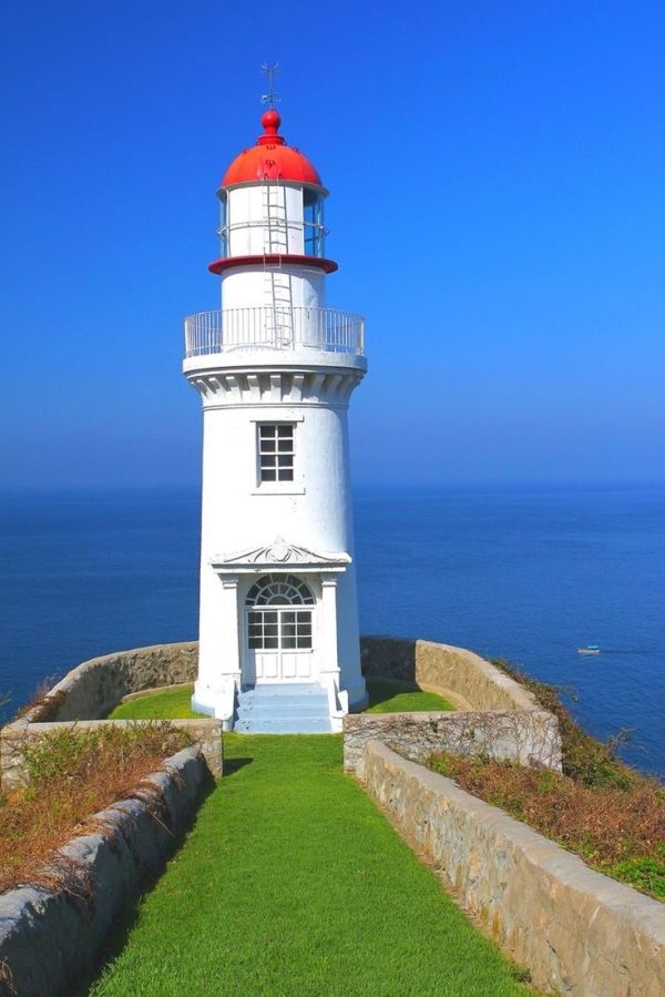 https://mdw-travel-data-us-east-1.s3.amazonaws.com/img/country/South-Korea/Hamel-Lighthouse/img_01.jpg