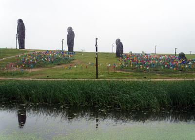 https://mdw-travel-data-us-east-1.s3.amazonaws.com/img/country/South-Korea/Imjingak-Pyeonghwa-Nuri-Park/img_02.jpg