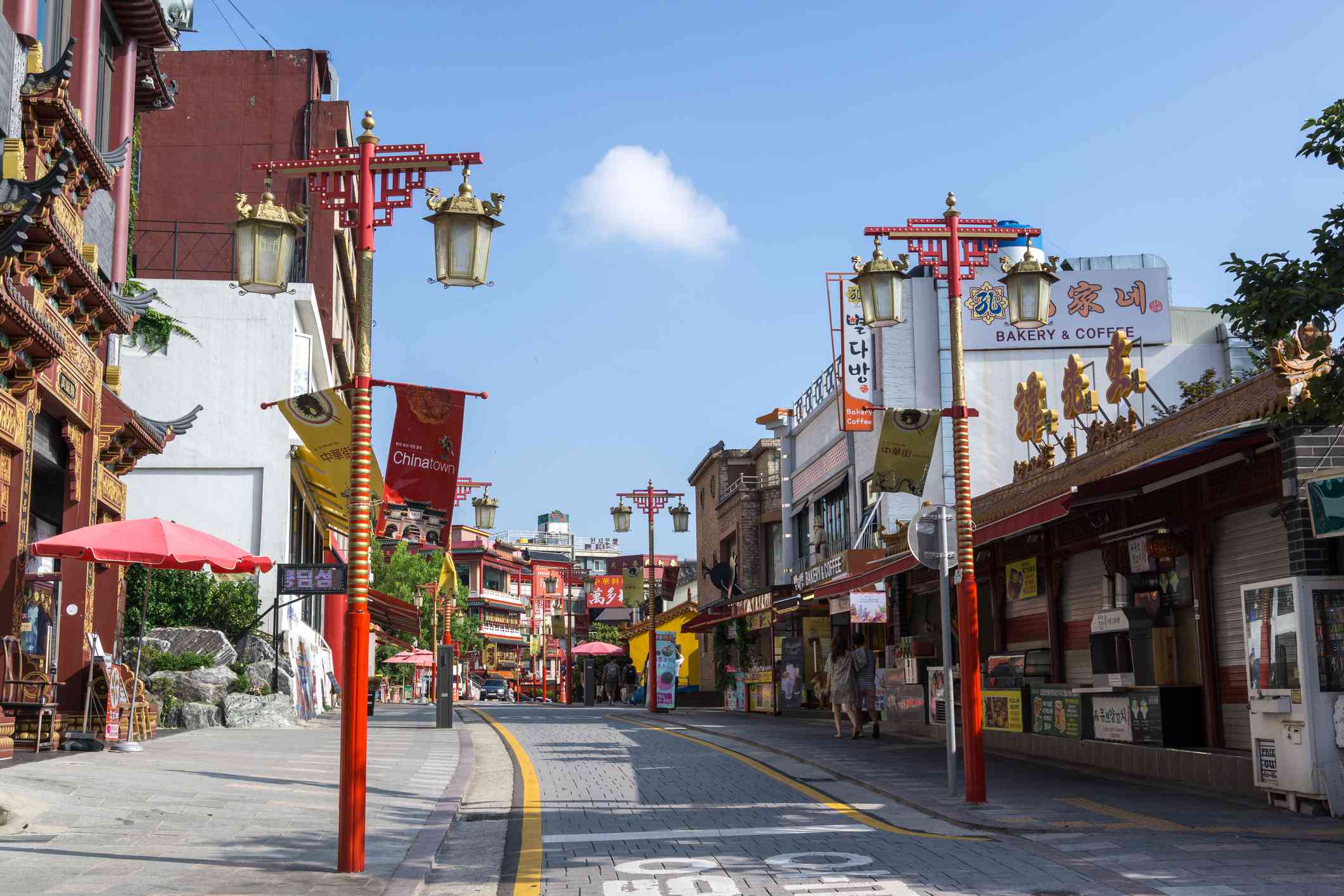 https://mdw-travel-data-us-east-1.s3.amazonaws.com/img/country/South-Korea/Incheon-China-Town/img_02.jpg