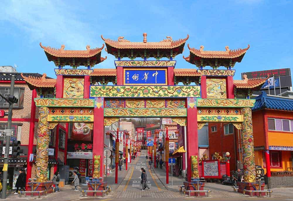 https://mdw-travel-data-us-east-1.s3.amazonaws.com/img/country/South-Korea/Incheon-Chinatown/img_03.jpg