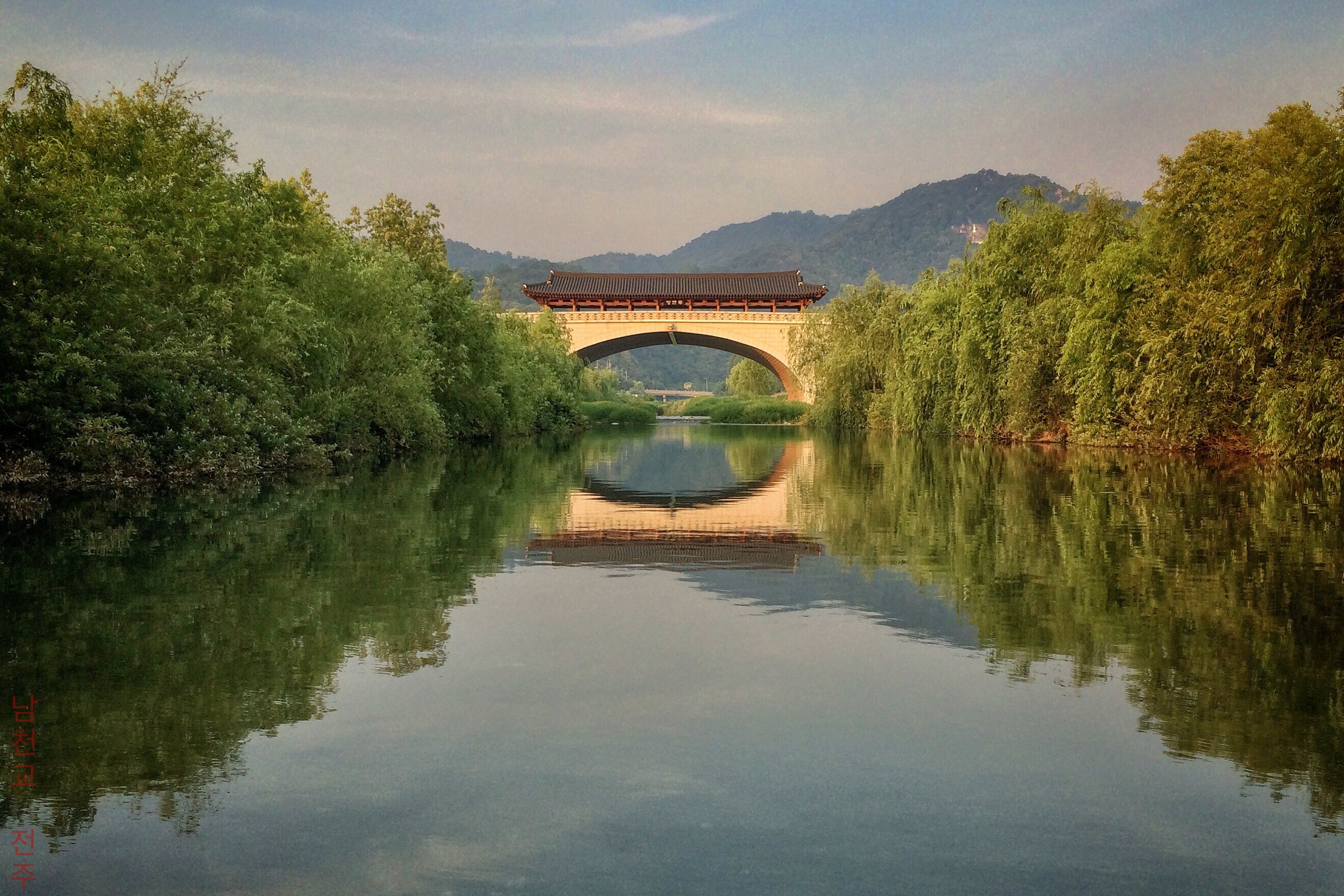 https://mdw-travel-data-us-east-1.s3.amazonaws.com/img/country/South-Korea/Jechon-River/img_03.jpg