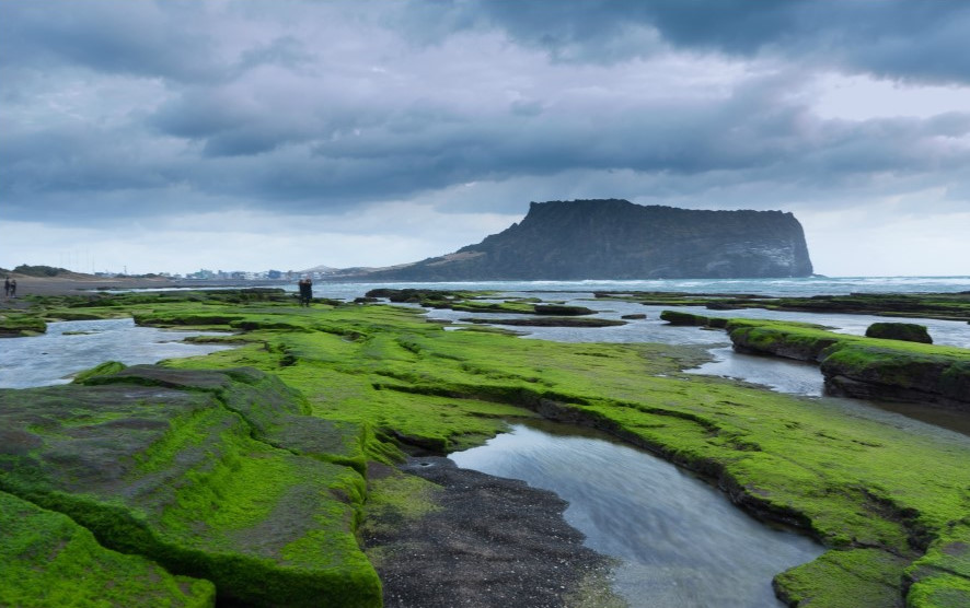 https://mdw-travel-data-us-east-1.s3.amazonaws.com/img/country/South-Korea/Jeju-Loveland/img_03.jpg
