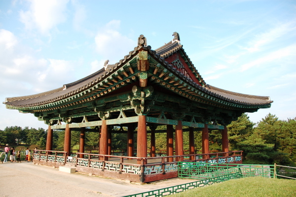 https://mdw-travel-data-us-east-1.s3.amazonaws.com/img/country/South-Korea/Jungang-Park/img_03.jpg