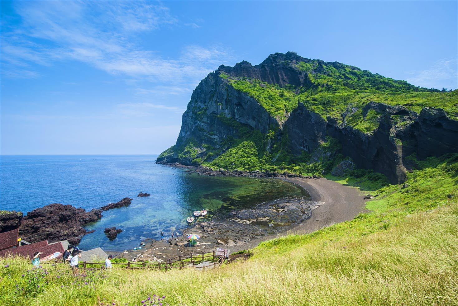 https://mdw-travel-data-us-east-1.s3.amazonaws.com/img/country/South-Korea/Jusa-bong-Peak/img_02.jpg