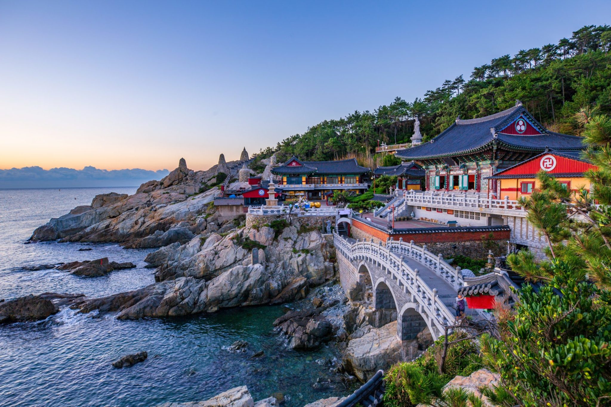 https://mdw-travel-data-us-east-1.s3.amazonaws.com/img/country/South-Korea/Korea-Marine-Park/img_00.jpg
