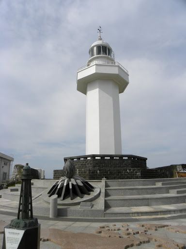 https://mdw-travel-data-us-east-1.s3.amazonaws.com/img/country/South-Korea/Mara-Island/img_03.jpg