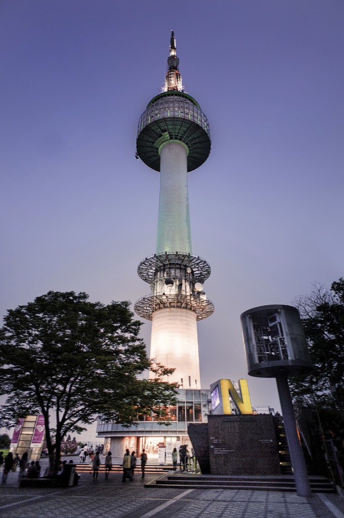 https://mdw-travel-data-us-east-1.s3.amazonaws.com/img/country/South-Korea/Mt-Namsan/img_00.jpg