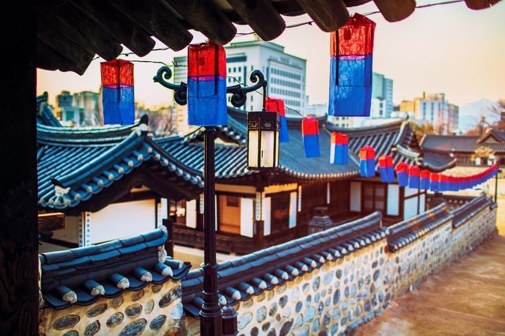 https://mdw-travel-data-us-east-1.s3.amazonaws.com/img/country/South-Korea/Namsangol-Hanok-Village/img_03.jpg