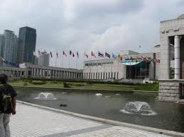 https://mdw-travel-data-us-east-1.s3.amazonaws.com/img/country/South-Korea/New-Millennium-Memorial-Hall/img_03.jpg