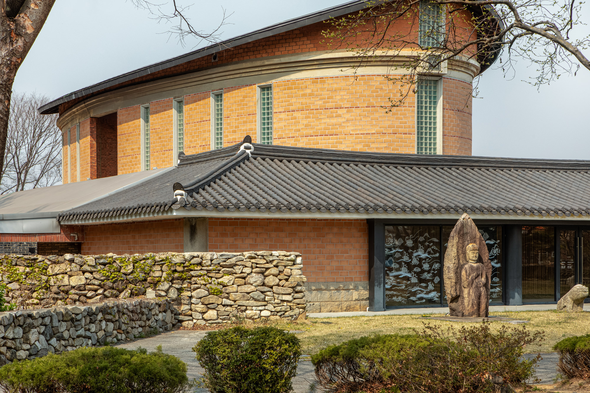 https://mdw-travel-data-us-east-1.s3.amazonaws.com/img/country/South-Korea/Onyang-Folk-Museum/img_02.jpg
