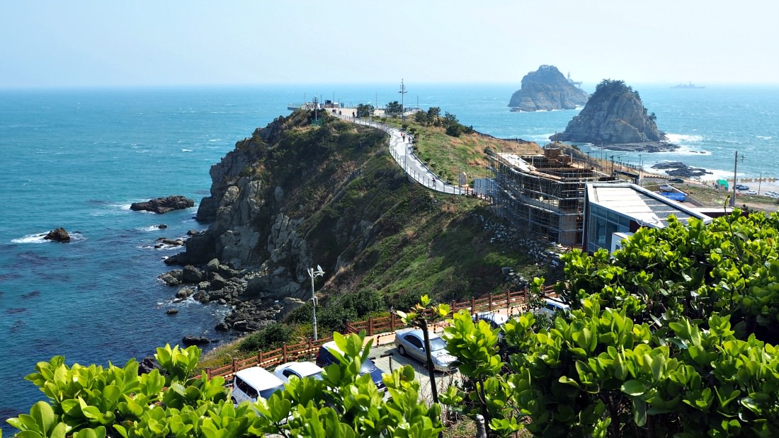 https://mdw-travel-data-us-east-1.s3.amazonaws.com/img/country/South-Korea/Oryukdo-Skywalk/img_02.jpg