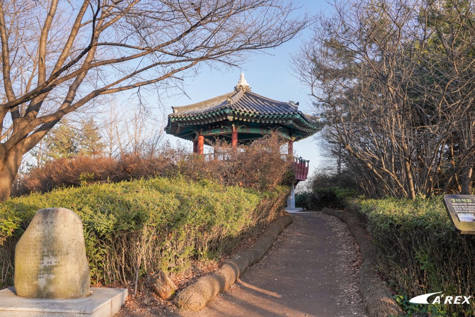 https://mdw-travel-data-us-east-1.s3.amazonaws.com/img/country/South-Korea/Palgakjeong-Pavilion/img_03.jpg