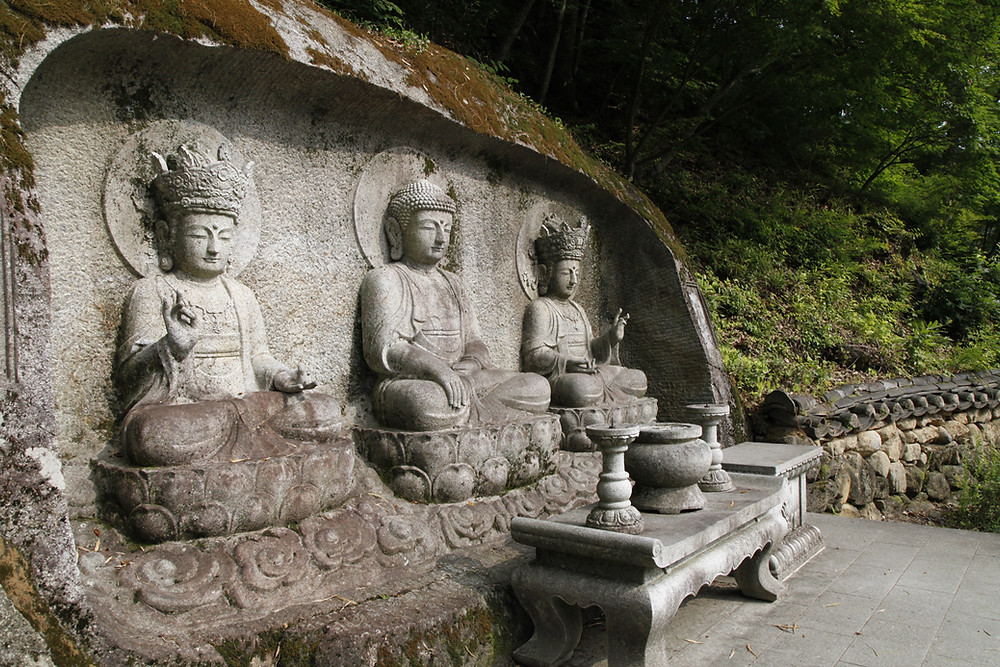 https://mdw-travel-data-us-east-1.s3.amazonaws.com/img/country/South-Korea/Sancheong-Ssanggyesa-Temple/img_03.jpg
