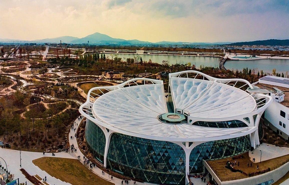 https://mdw-travel-data-us-east-1.s3.amazonaws.com/img/country/South-Korea/Seoul-Botanic-Park/img_01.jpg