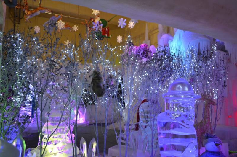 https://mdw-travel-data-us-east-1.s3.amazonaws.com/img/country/South-Korea/Sumokwon-Theme-Park/img_01.jpg