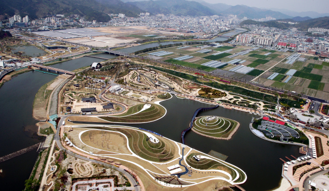 https://mdw-travel-data-us-east-1.s3.amazonaws.com/img/country/South-Korea/Suncheonman-Bay-Eco-Museum/img_03.jpg