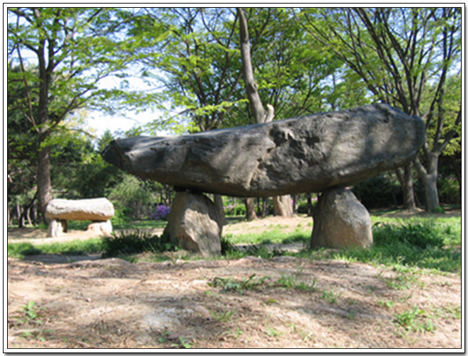 https://mdw-travel-data-us-east-1.s3.amazonaws.com/img/country/South-Korea/Taebaek-ri-Prehistoric-Settlement/img_03.jpg