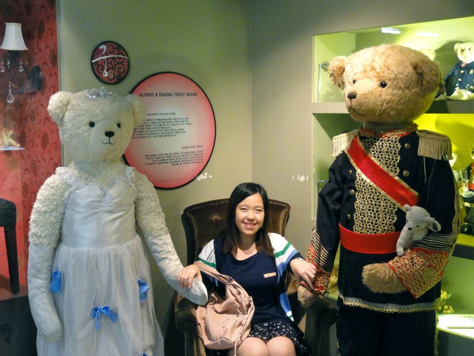 https://mdw-travel-data-us-east-1.s3.amazonaws.com/img/country/South-Korea/Teddy-Bear-Museum/img_03.jpg