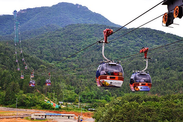 https://mdw-travel-data-us-east-1.s3.amazonaws.com/img/country/South-Korea/Tongyeong-Cable-Car-Upper-Station/img_01.jpg