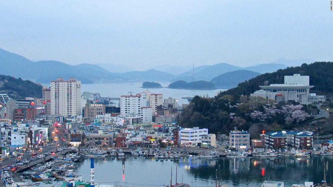 https://mdw-travel-data-us-east-1.s3.amazonaws.com/img/country/South-Korea/Tongyeong-Fisheries-Science-Museum/img_01.jpg