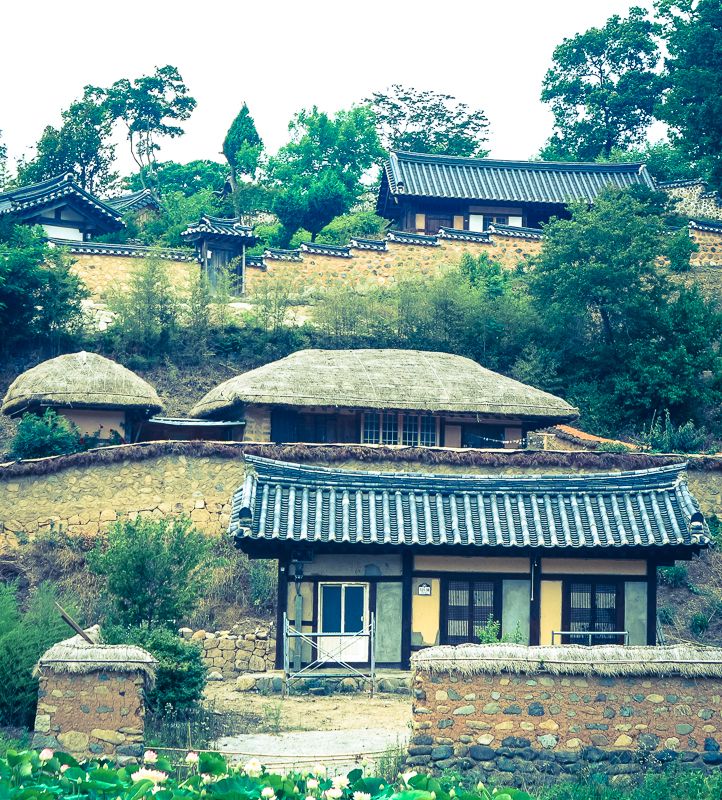 https://mdw-travel-data-us-east-1.s3.amazonaws.com/img/country/South-Korea/Yangdong-Folk-Village/img_02.jpg