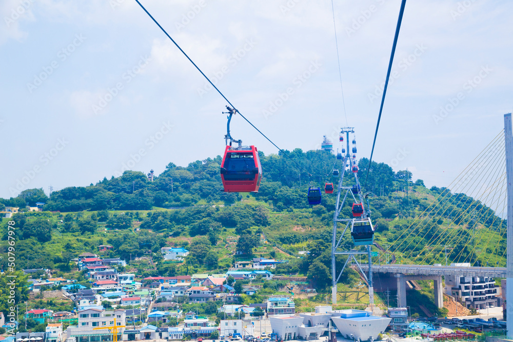 https://mdw-travel-data-us-east-1.s3.amazonaws.com/img/country/South-Korea/Yeosu-Maritime-Cable-Car/img_03.jpg