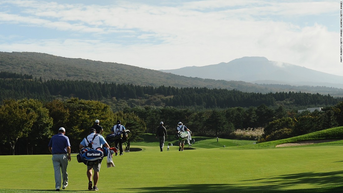 https://mdw-travel-data-us-east-1.s3.amazonaws.com/img/country/South-Korea/Yeosu-Montbell-Golf-Club/img_03.jpg