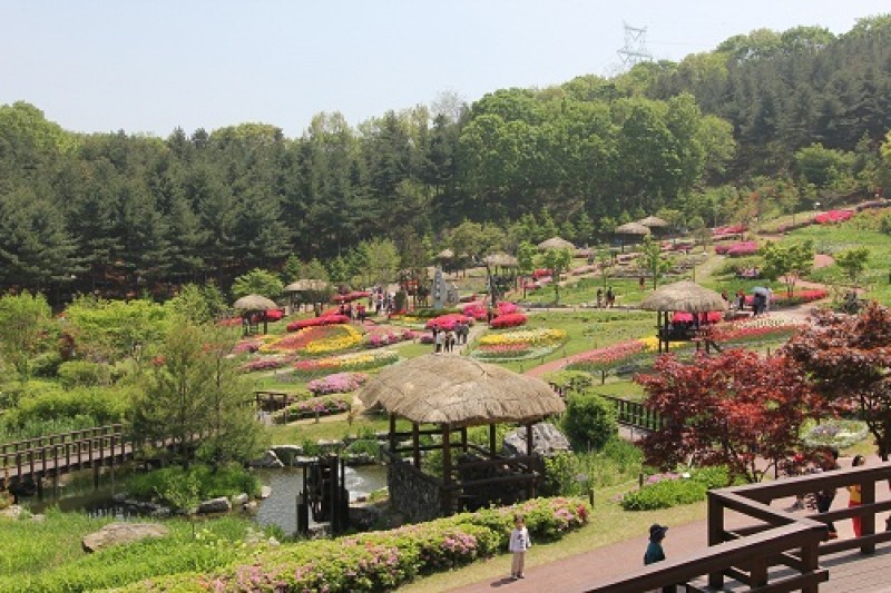 https://mdw-travel-data-us-east-1.s3.amazonaws.com/img/country/South-Korea/Yongin-Agricultural-Theme-Park/img_03.jpg