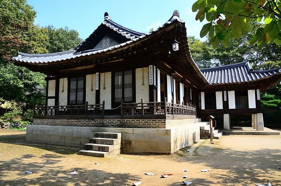 https://mdw-travel-data-us-east-1.s3.amazonaws.com/img/country/South-Korea/Yongin-Korean-Folk-Village/img_03.jpg